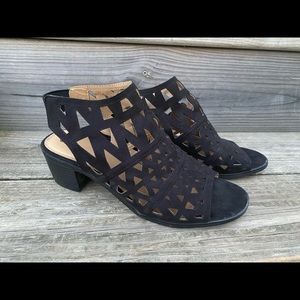 Route 66 Black Low-Heel Sandals